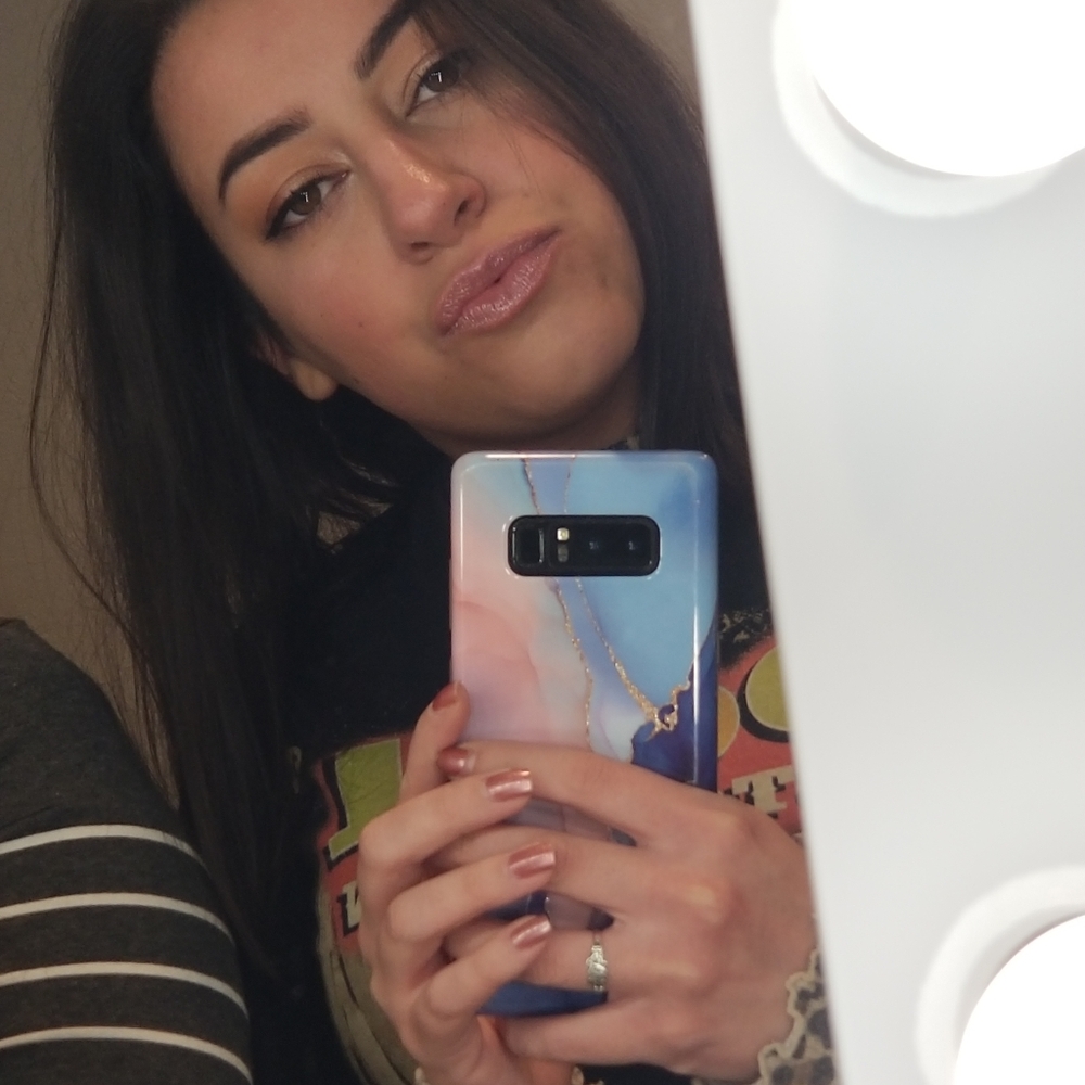 Meet your Posher, Hailey